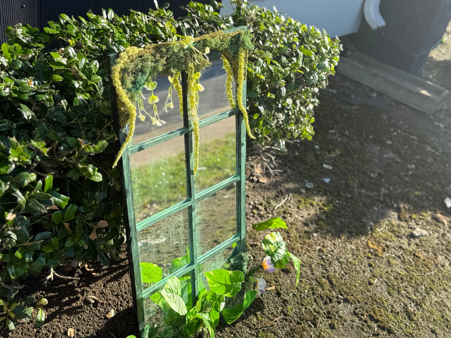 The Green Witch’s Gate image 2