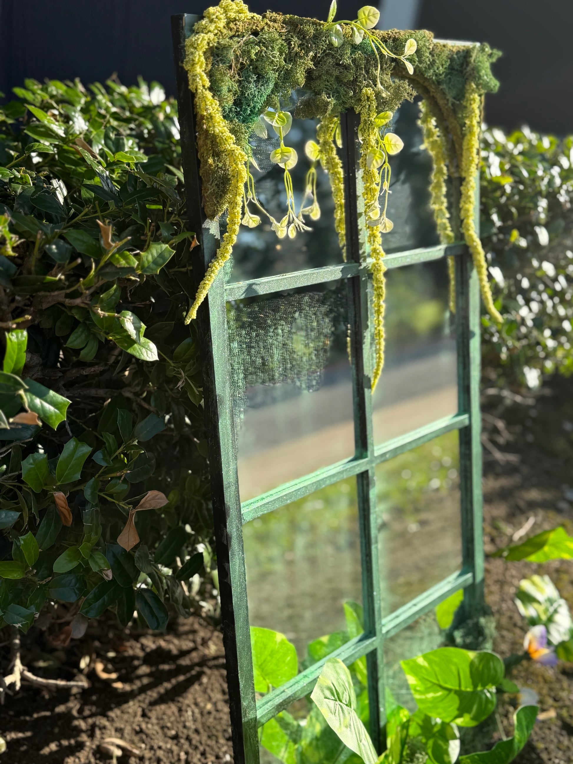 The Green Witch’s Gate image 3